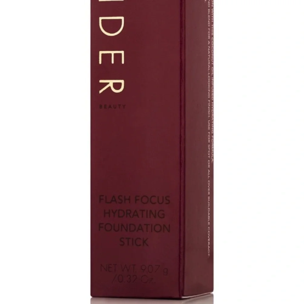 34. New in box wander beauty tan flash focus hydrating foundation
